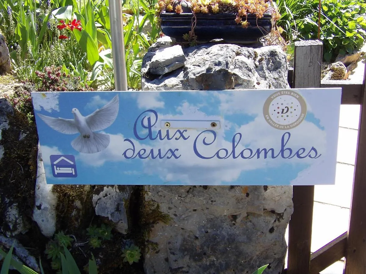 파디락 Aux Deux Colombes B&B 프랑스